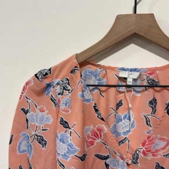 • Joie • Women’s BOLONA blouse peach floral button down XS - Picture 3 of 5